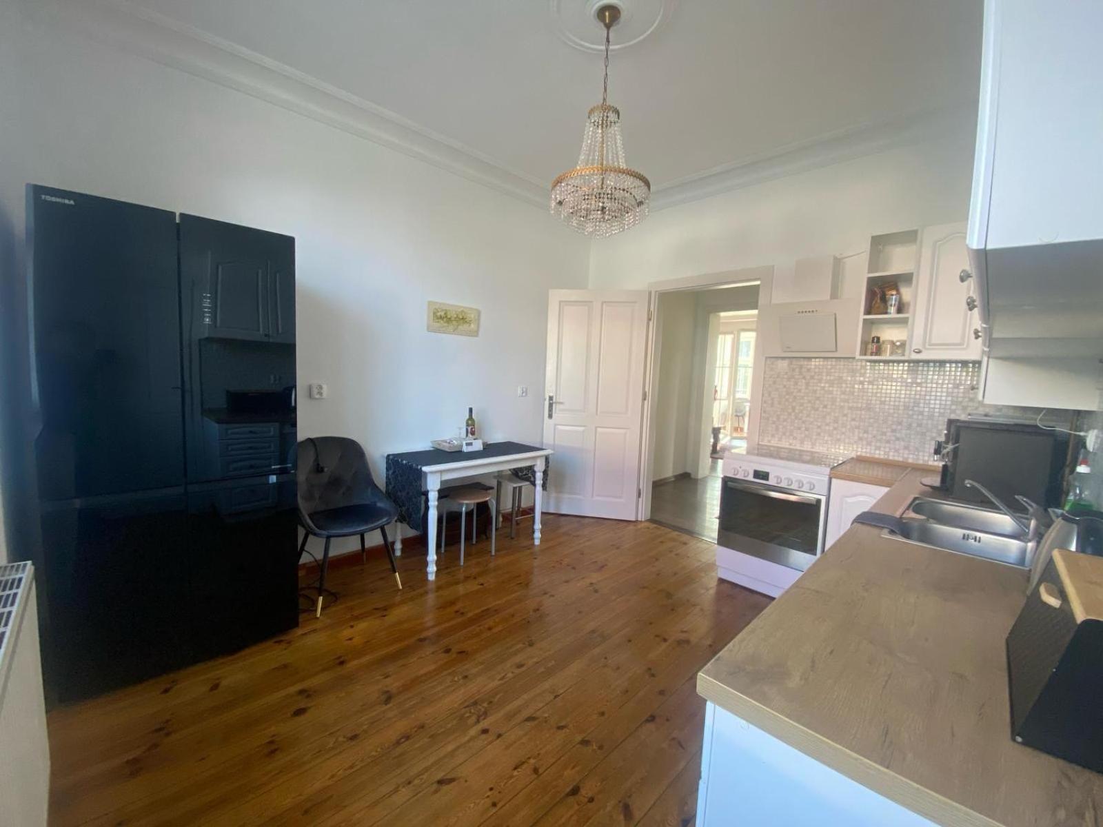 Apartment Breslaustrasse *
